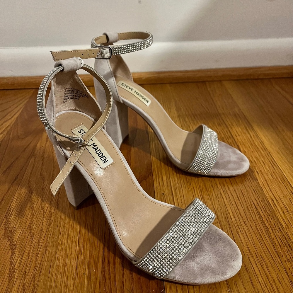 Steve Madden Carrson Rhinestone Suede Ankle Strap Block Heel Sandal size 8.5
